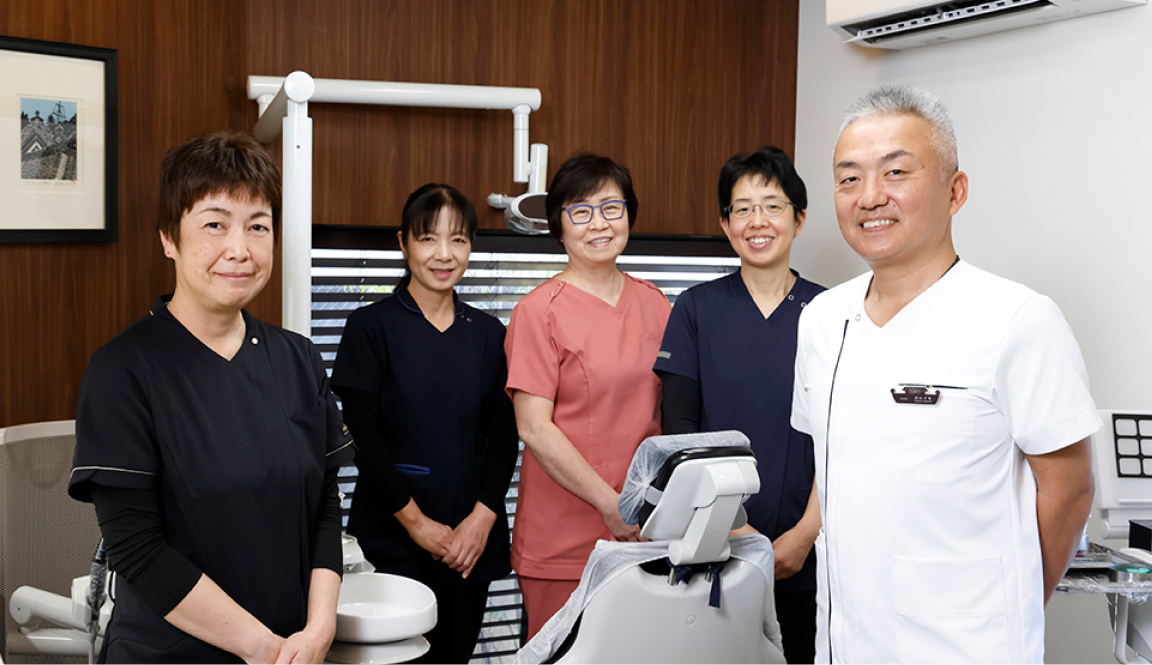 スタッフ集合写真